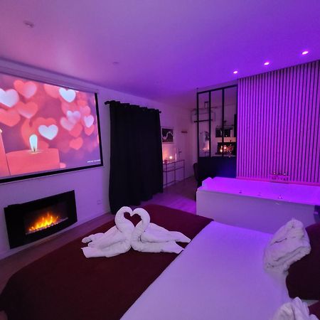 Nuit D'Evasion Love Room Avec Baignoire Balneotherapie Toulon Exterior foto